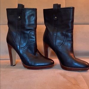Nine West Leather booties